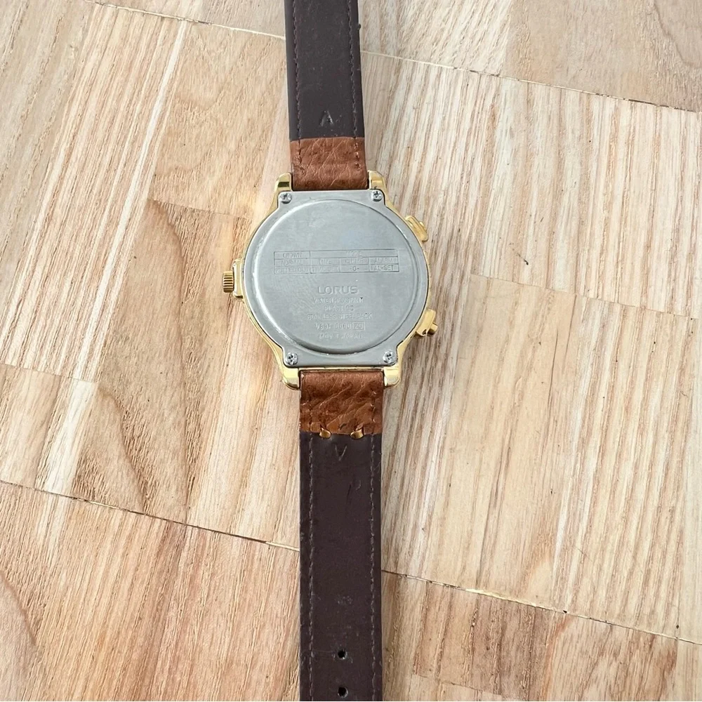 Rare vintage Lorus Disney Mickey Mouse alarm watch NEW BATTERY